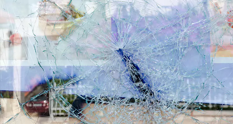 Cracked Glass Balcony Door Repair in Sarasota Springs, FL