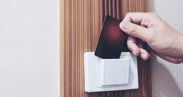 Hotel Key Card Programmer Repair in Sarasota Springs, FL