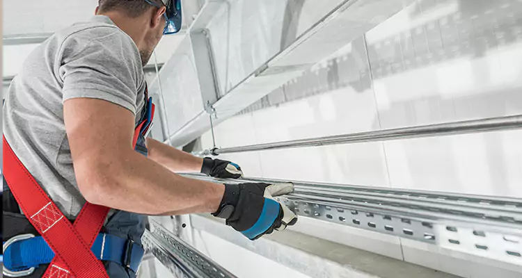 Glass Balcony Railing Replacement in Sarasota Springs, FL